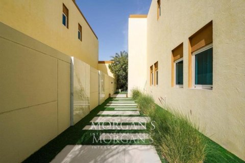 Jumeirah Park, Dubai, संयुक्त अरब अमीरात में विला, 3 बेडरूम, 611.1 वर्ग मीटर, संख्या 591026 - फ़ोटो 16