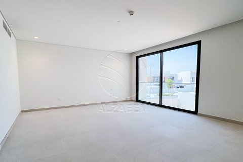 Vila di Saadiyat Island, Abu Dhabi, UAE 5 bilik tidur, 836 meter persegi № 615289 - foto 11