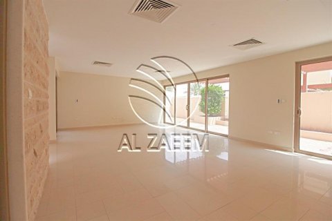 阿联酋 Abu Dhabi Al Raha Gardens 待租 : 4 卧, 401 平方米 , 编号615288 - 照片 4