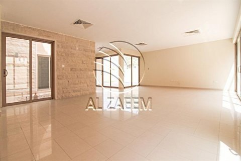 阿联酋 Abu Dhabi Al Raha Gardens 待租 : 4 卧, 401 平方米 , 编号615288 - 照片 6