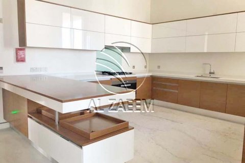 Vila na Saadiyat Island, Abu Dhabi, SAE 7 ložnice, 1155 m² Č.: 615407 - fotografie 11
