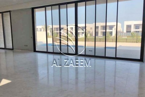 Vila na Saadiyat Island, Abu Dhabi, SAE 7 ložnice, 1155 m² Č.: 615407 - fotografie 7