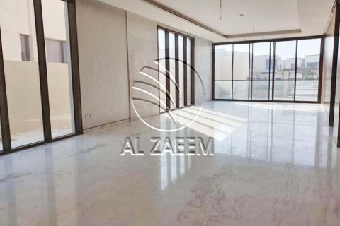 Vila na Saadiyat Island, Abu Dhabi, SAE 7 ložnice, 1155 m² Č.: 615407 - fotografie 2