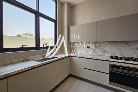 Vila na Yas Island, Abu Dhabi, SAE 5 ložnice, 550 m² Č.: 605100 - fotografie 19