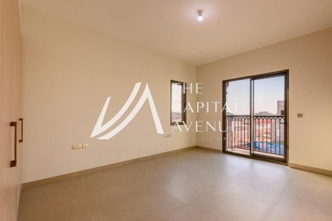 Villa in Khalifa City, Abu Dhabi, UAE 5 bedrooms, 428 sq.m. № 605097 - photo 4