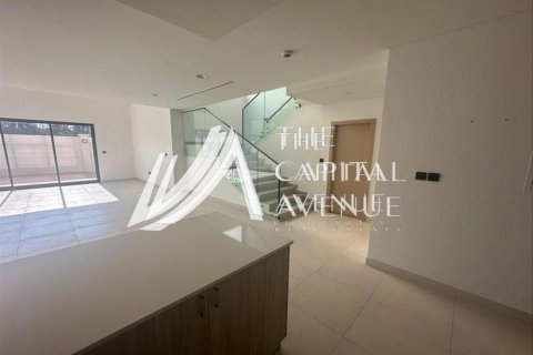 Řadový dům v Al Salam Street, Abu Dhabi, SAE 3 ložnice, 194 m² Č.: 605098 - fotografie 2