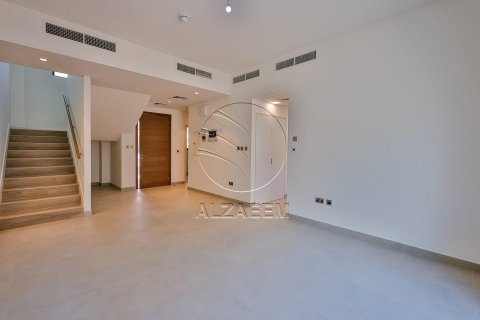 Зняти в оренду таунхаус на Остров Яс, Абу-Даби, ОАЕ 2 спальні, 174м2, № 615924 - фото 6