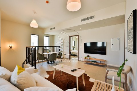 Townhouse in Khalifa City, Abu Dhabi, UAE 3 bedrooms, 172 sq.m. № 615922 - photo 15