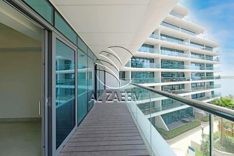 Apartament në Al Raha Beach, Abu Dhabi, Emiratet e Bashkuara Arabe 2 dhoma gjumi, 105 m2. № 615923 - Foto 9
