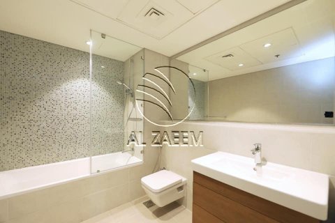 Apartament në Al Raha Beach, Abu Dhabi, Emiratet e Bashkuara Arabe 2 dhoma gjumi, 105 m2. № 615923 - Foto 8