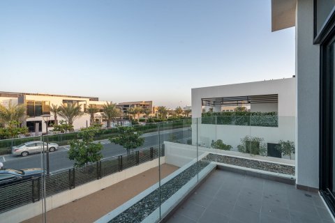 Commercial property on the Saadiyat Island, Abu Dhabi, UAE 4 bedrooms, 532 sq.m. № 595063 - photo 24