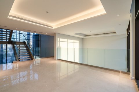 Commercial property on the Saadiyat Island, Abu Dhabi, UAE 4 bedrooms, 532 sq.m. № 595063 - photo 7