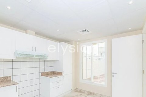 Vila v The Springs, Dubai, SAE 3 spálne, 434 m2 č. 600309 - Fotografia 12