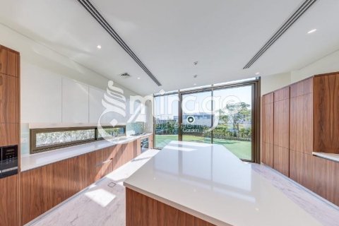 Vila v Abu Dhabi, SAE 6 ložnice, 761.4 m² Č.: 596905 - fotografie 9