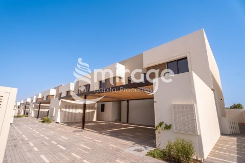 Kuća u nizu na Yas Island, Abu Dhabi, UAE 3 spavaćih soba, 162.8 m2 Br. 550191 - fotografija 1