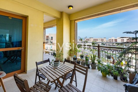 Apartamento en alquiler en Palm Jumeirah, Dubai, EAU 2 dormitorios, 173 m2 № 586206 - foto 1