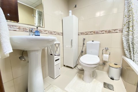 Byt v Jumeirah Lake Towers, Dubai, SAE 2 ložnice, 89.4 m² Č.: 628465 - fotografie 17