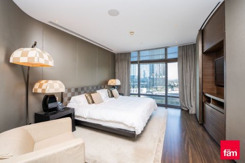Appartamento in vendita a Downtown Dubai (Downtown Burj Dubai), Dubai, EAU 1 camera da letto, 91.6 mq. № 573350 - foto 14
