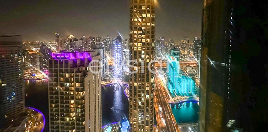 Apartment in Jumeirah Beach Residence, Dubai, UAE 2 bedrooms, 129 sq.m. № 586050
