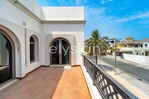 Vila u Palm Jumeirah, Dubai, UAE 3 spavaćih soba, 624 m2 Br. 586052 - fotografija 8