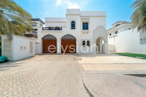Vila u Palm Jumeirah, Dubai, UAE 3 spavaćih soba, 624 m2 Br. 586052 - fotografija 21