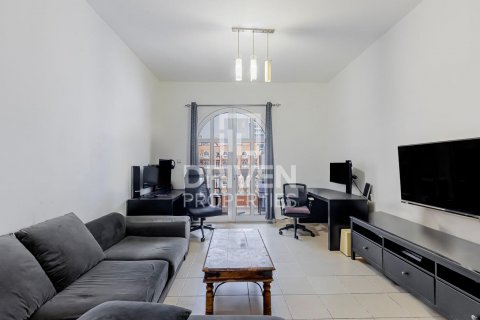 Jumeirah Village Circle、Dubai、UAE にあるマンション販売中 2ベッドルーム、104 m2、No602938 - 写真 1