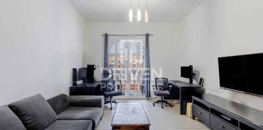 Jumeirah Village Circle、Dubai、UAEにあるマンション 2ベッドルーム、104 m2 No602938