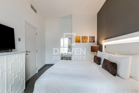 Apartment in Dubai Marina, UAE 1 bedroom, 41 sq.m. № 602936 - photo 10