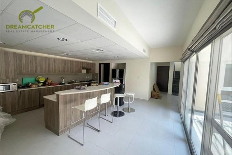 Villa in Mina Al Arab, Ras Al Khaimah, UAE 3 bedrooms, 301.9 sq.m. № 588532 - photo 2