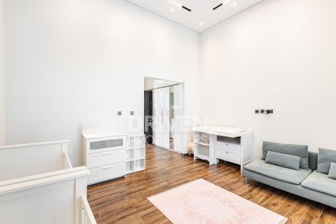 Vila v Nadd Al Sheba, Dubai, SAE 5 ložnice, 557 m² Č.: 603359 - fotografie 11