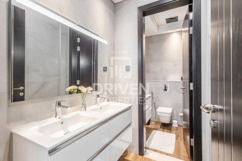 Vila v Nadd Al Sheba, Dubai, SAE 5 ložnice, 557 m² Č.: 603359 - fotografie 23