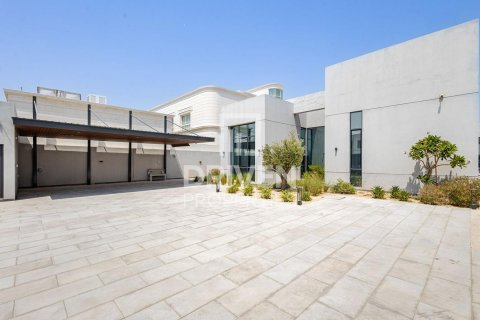 Vila v Nadd Al Sheba, Dubai, SAE 5 ložnice, 557 m² Č.: 603359 - fotografie 26