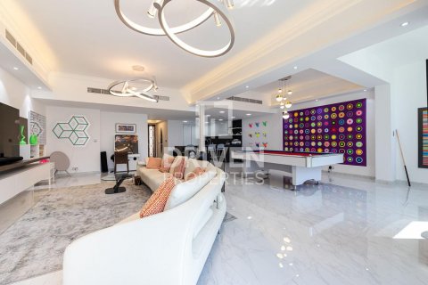 Vila u Dubai Marina, UAE 4 spavaćih soba, 458 m2 Br. 603257 - fotografija 1