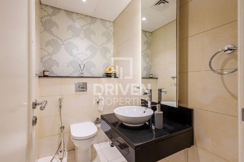Apartament në Business Bay, Dubai, Emiratet e Bashkuara Arabe 2 dhoma gjumi, 116 m2. № 603362 - Foto 12