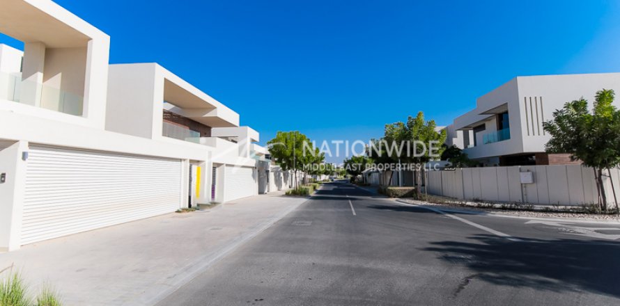 Vila v Abu Dhabi, SAE 5 ložnice, 73 m² Č.: 633312