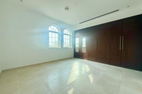 Vilë në Jumeirah Park, Dubai, Emiratet e Bashkuara Arabe 3 dhoma gjumi, 742 m2. № 628637 - Foto 13