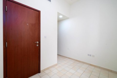 Jumeirah Beach Residence, Dubai, UAE의 임대용 아파트 침실 3개, 185제곱미터 번호 628639 - 사진 11