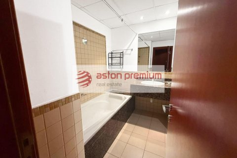 Apartmen di Jumeirah Beach Residence, Dubai, UAE 3 bilik tidur, 174.8 meter persegi № 628787 - foto 9