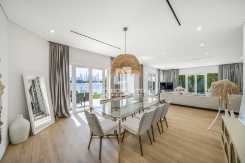 Vilë në Palm Jumeirah, Dubai, Emiratet e Bashkuara Arabe 5 dhoma gjumi, 512 m2. № 593627 - Foto 11