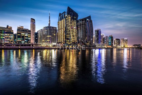Apartment in Business Bay, Dubai, UAE 1 bedroom, 194 sq.m. № 619558 - photo 3