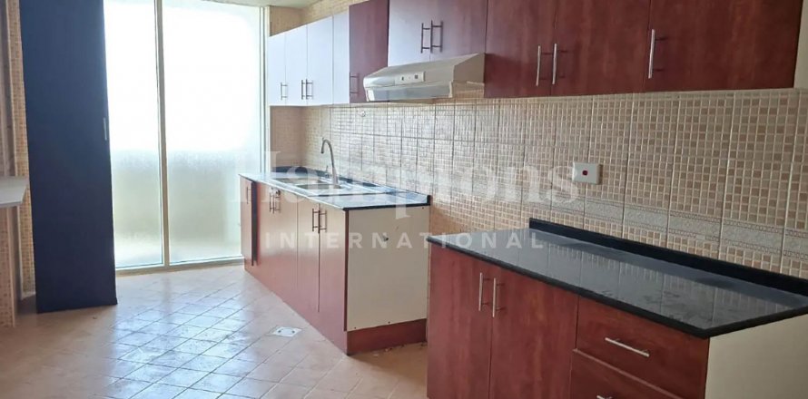 Apartamento em Dubai Sports City, Dubai, EAU 2 quartos, 150.44 m2 № 595873