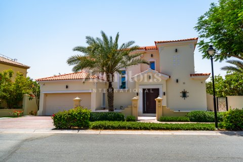 Villa in Arabian Ranches 2, Dubai, UAE 5 bedrooms, 492.38590000 sq.m. № 595875 - photo 16