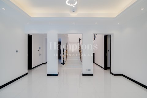 Villa in Arabian Ranches 2, Dubai, UAE 5 bedrooms, 492.38590000 sq.m. № 595875 - photo 3