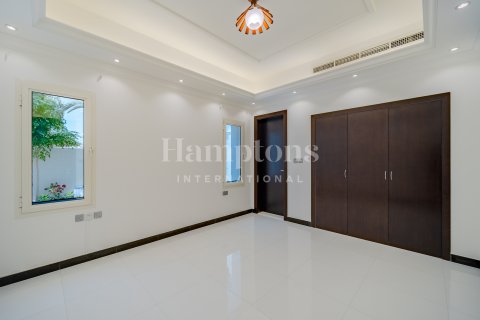 Villa in Arabian Ranches 2, Dubai, UAE 5 bedrooms, 492.38590000 sq.m. № 595875 - photo 4