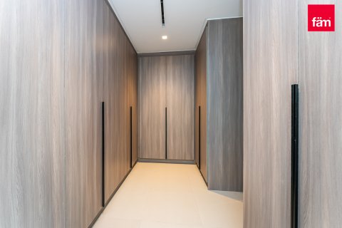 Vila v Al Furjan, Dubai, SAE 4 ložnice, 518.8 m² Č.: 621742 - fotografie 27