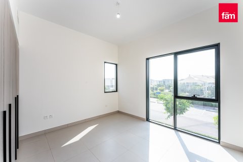Vila v Al Furjan, Dubai, SAE 4 ložnice, 518.8 m² Č.: 621742 - fotografie 8