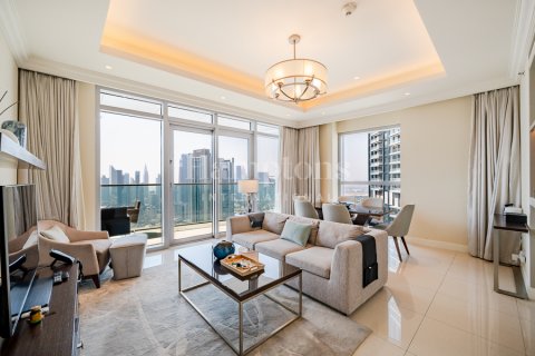 Apartment in Downtown Dubai (Downtown Burj Dubai), UAE 3 bedrooms, 206.07000236 sq.m. № 584864 - photo 1