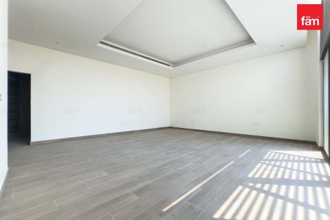 Villa te huur in Dubai, VAE 4 slaapkamers, 570 vr.m., nr 622429 - foto 13