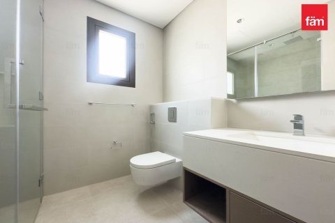 Villa te huur in Dubai, VAE 4 slaapkamers, 570 vr.m., nr 622429 - foto 18
