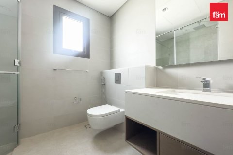 Villa te huur in Dubai, VAE 4 slaapkamers, 570 vr.m., nr 622429 - foto 21